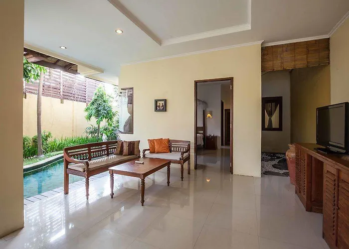 Putu Bali & Seminyak