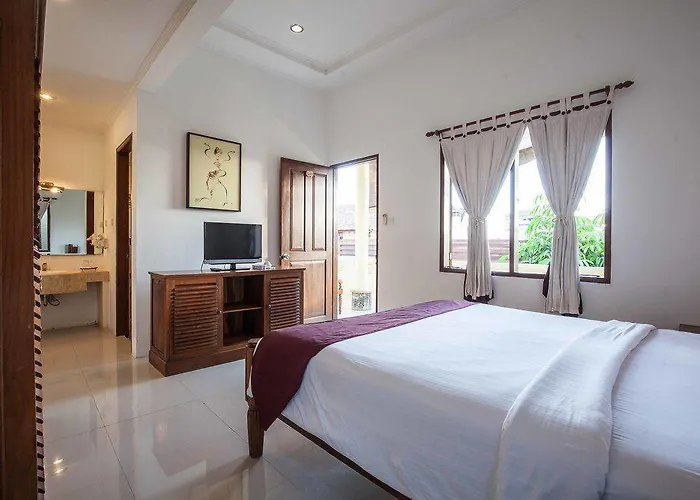 Putu Bali & Seminyak