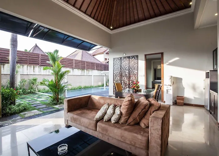 Putu Bali & Gasthuis Seminyak